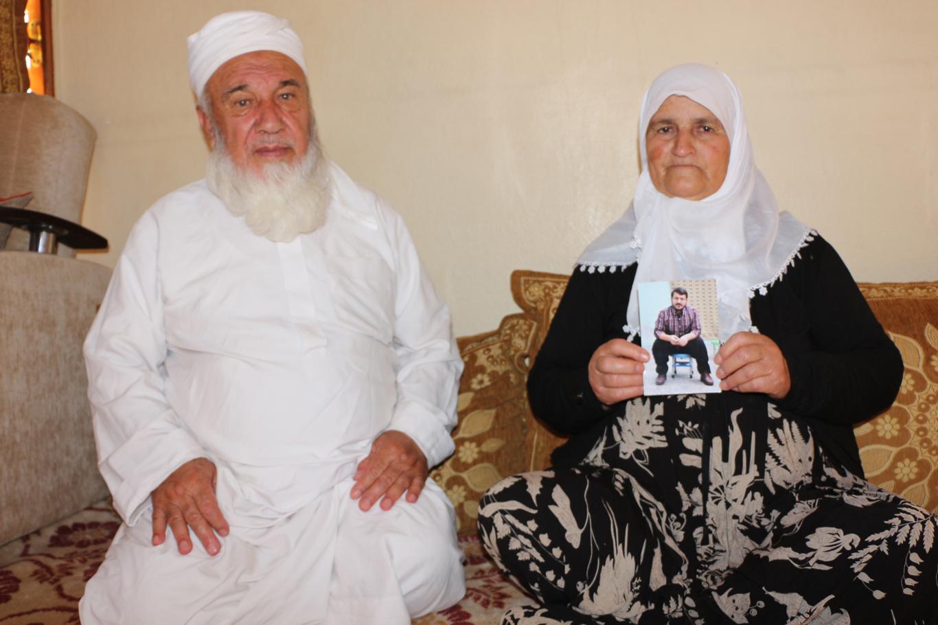 Oğullarından uzak 50'nci bayram Oğullarından uzak 50'nci bayram
